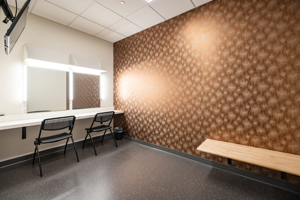 dressing-room-space-rental